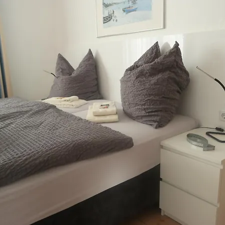 Hotel Merlin Garni-3